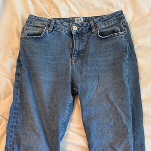 BDG Urban Outfitters Women's Classic Blue Straight Leg Jeans